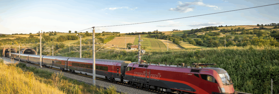 ÖBB Railjet bei Tullnerfeld