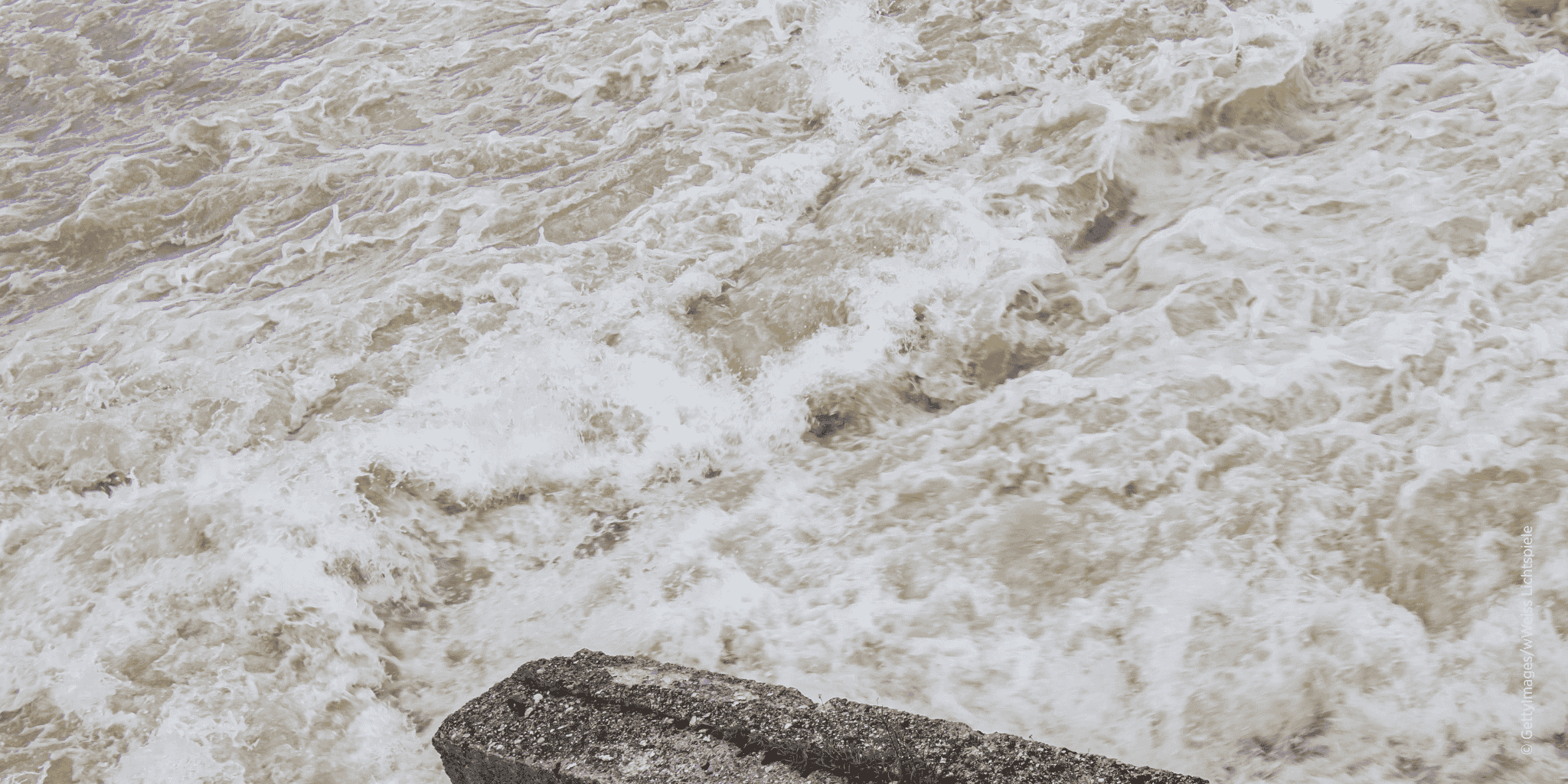 Hochwasser nach Starkregen zeigt die Bedeutung von wirksamem Hochwasserschutz.