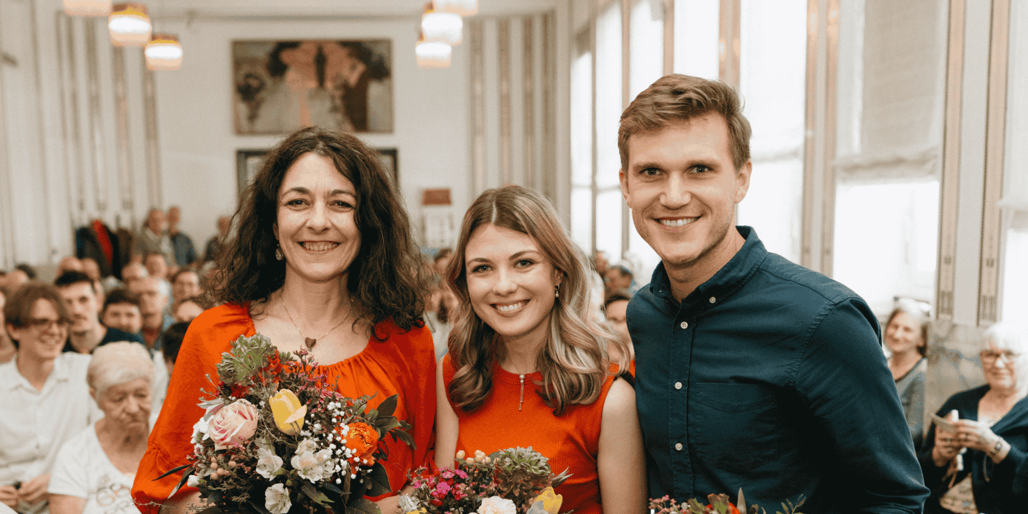 Sandra Krautwaschl, Anna Binder und Markus Konrad nach der Wahl bei der Landesversammlung